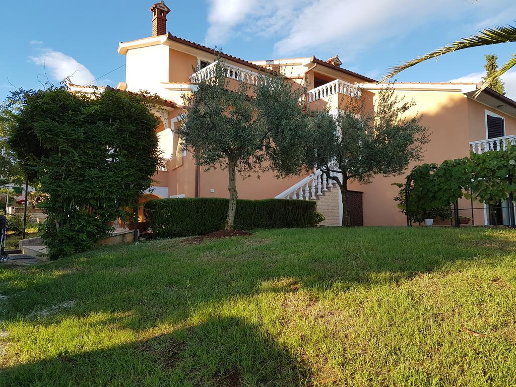 Apartman Andela Labinci Εξωτερικό φωτογραφία