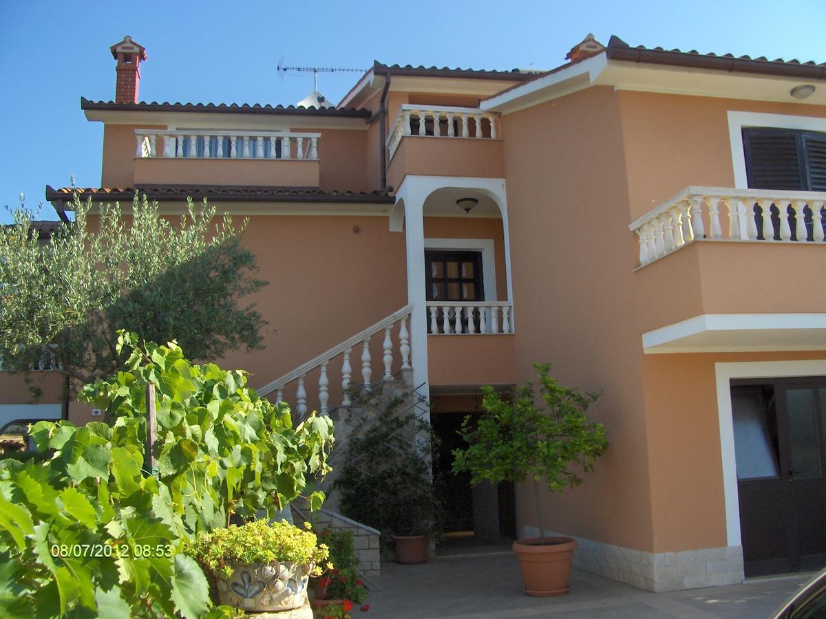Apartman Andela Labinci Εξωτερικό φωτογραφία